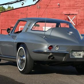 1965 C2 Corvette