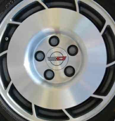 ":Unidirectional Wheel" Developed for the C4 Corvette