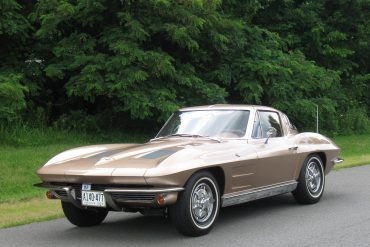 1963 C2 Corvette