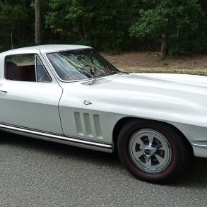 1965 C2 Corvette