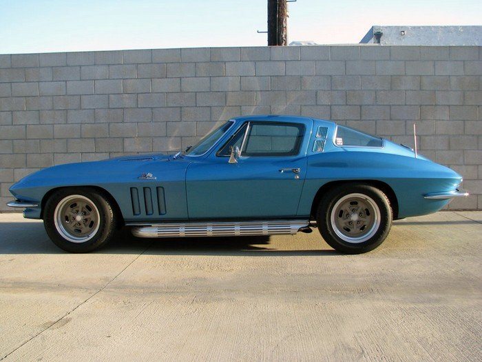 1965 C2 Corvette