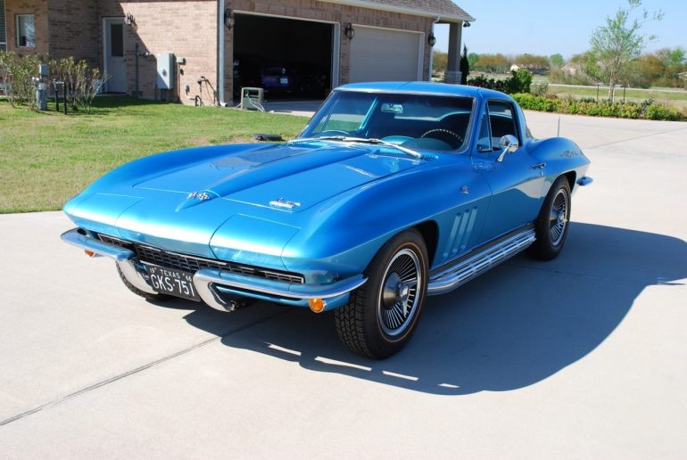 1966 C2 Corvette