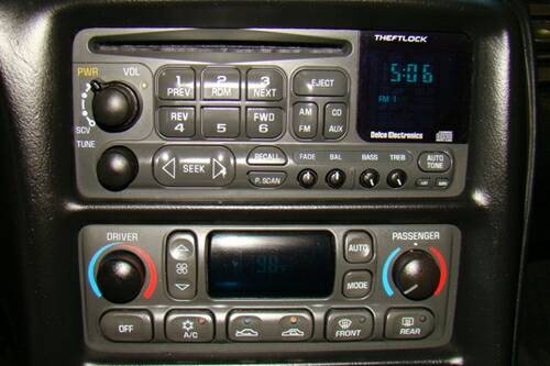 2002 Corvette in-dash CD Player