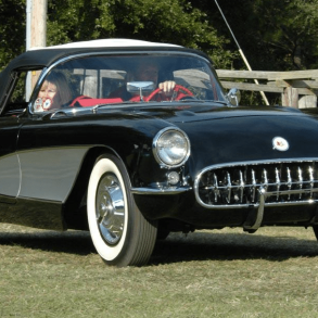 1956 C1 Corvette Black