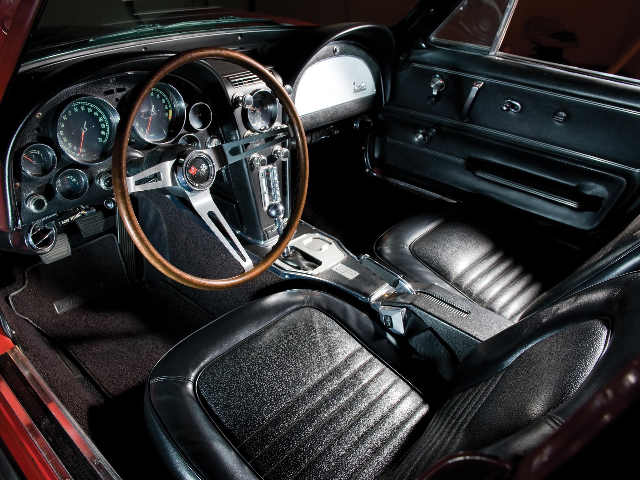 The 1967 Sting Ray's interior