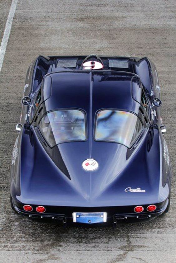 1963 C2 Corvette