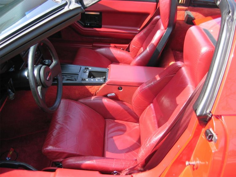 1985 Corvette Ineterior