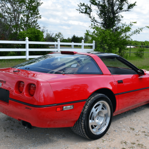 1990 Corvette