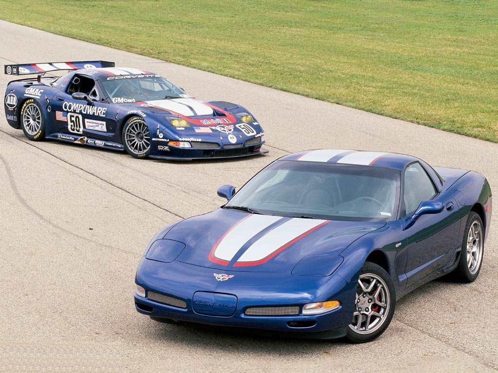 2004 Chevrolet Corvette Commemorative Edition