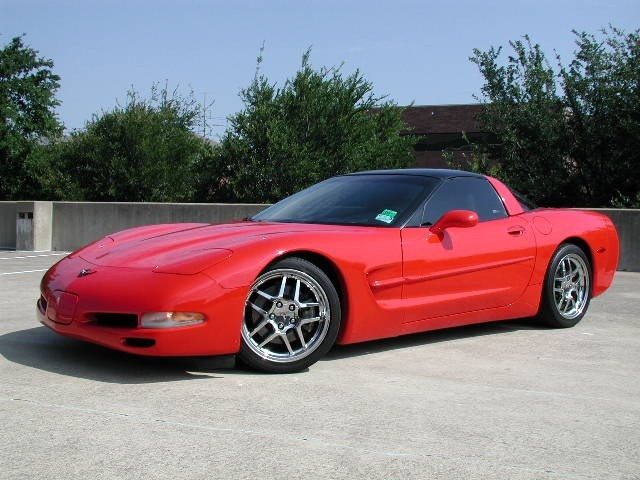 The C5 Corvette looked nothing like its predecessor. 