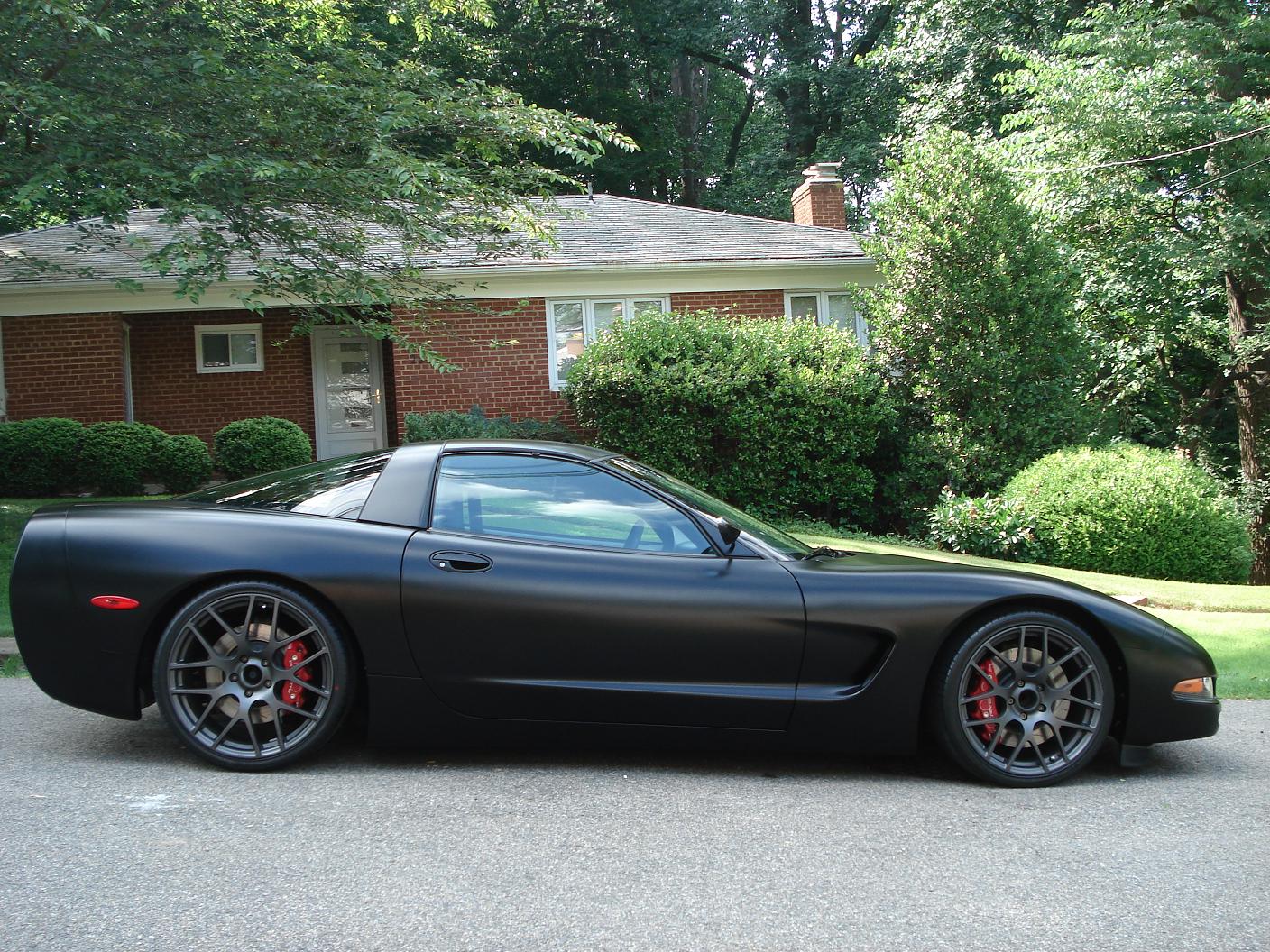 2005 C6 Corvette Pictures & Images.