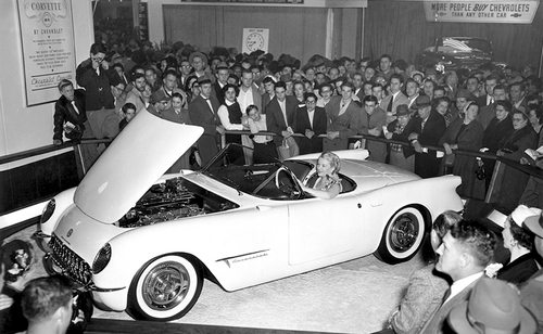 White 1953 Corvette C1 at the 1953 Motorama