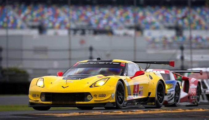 The No. 4 C7.R Corvette