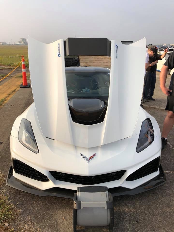 2019 Arctic White Corvette ZR1