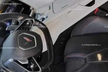 2020 C8 Corvette interior