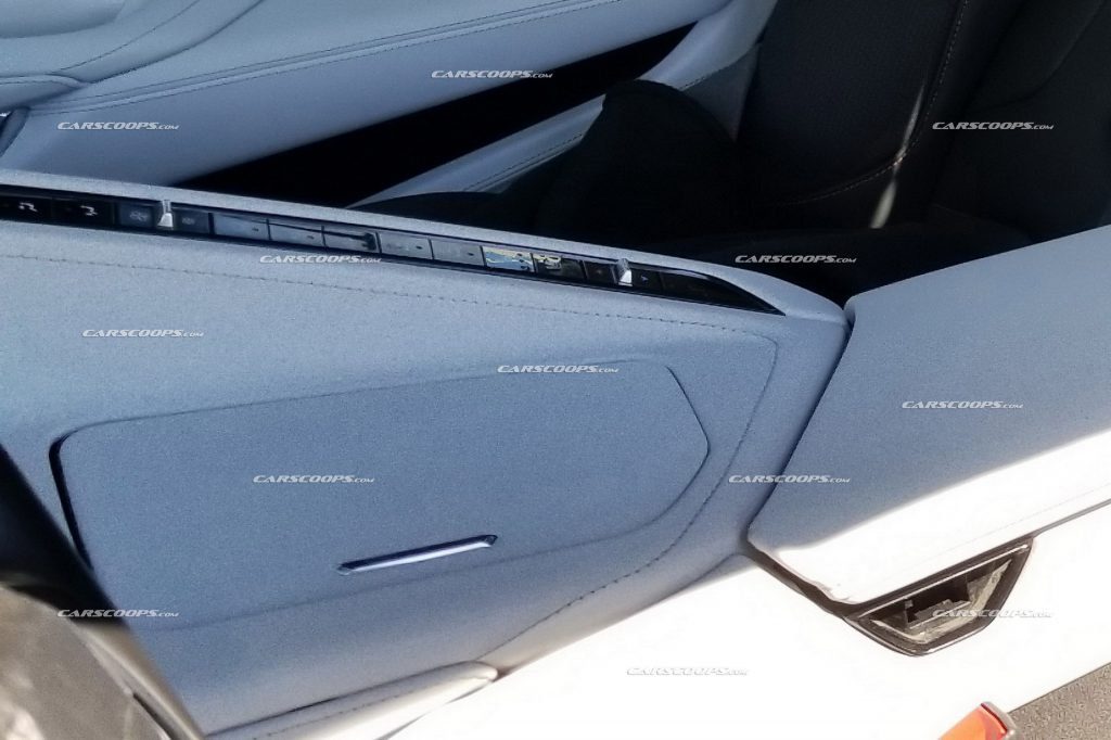 2020 C8 Corvette interior