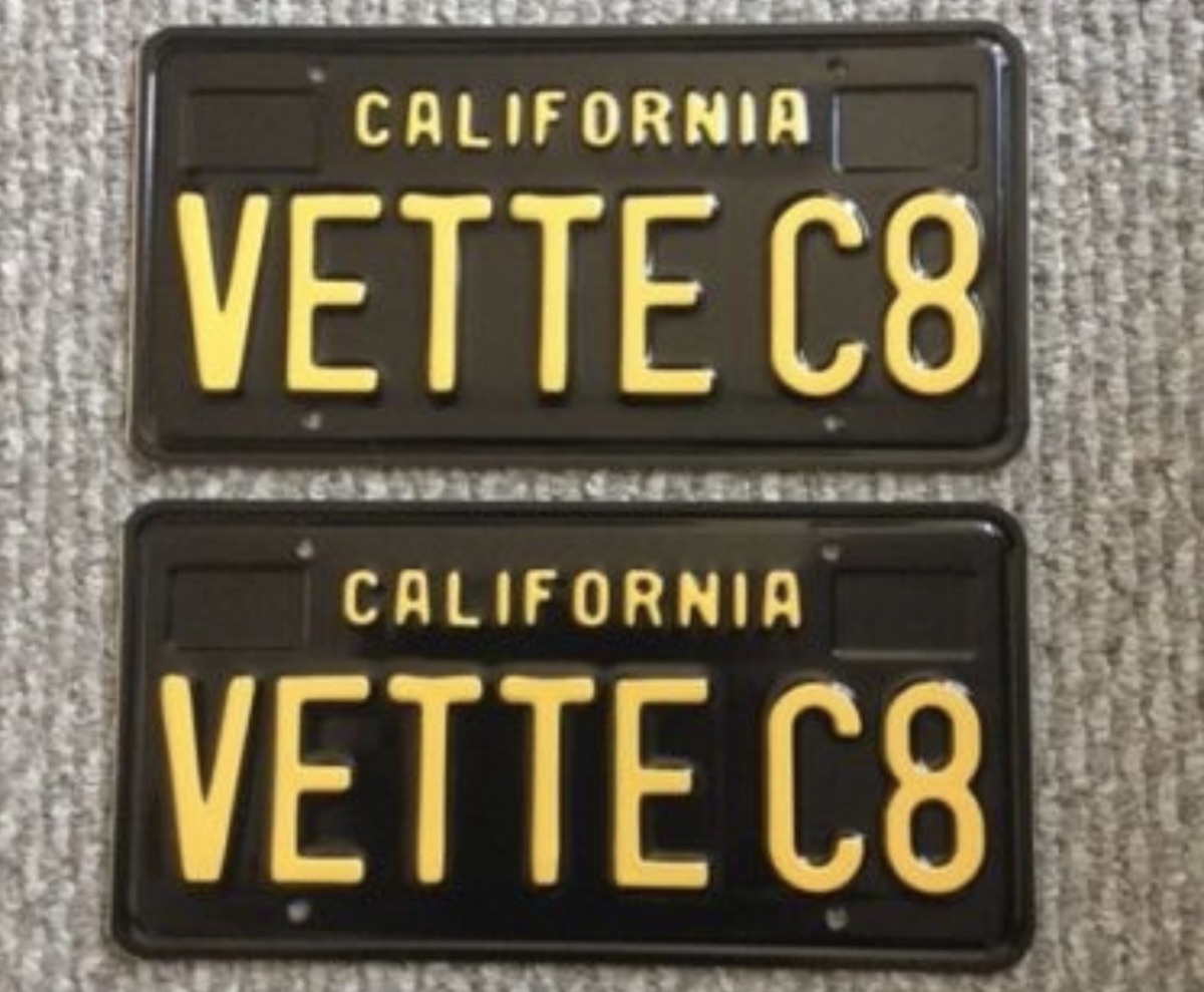 Vette C8 license plate