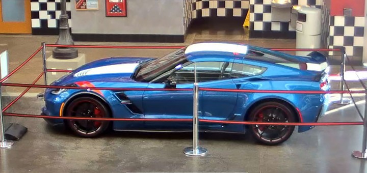 Gary and Diane Thompson's 2019 Corvette Grand Sport