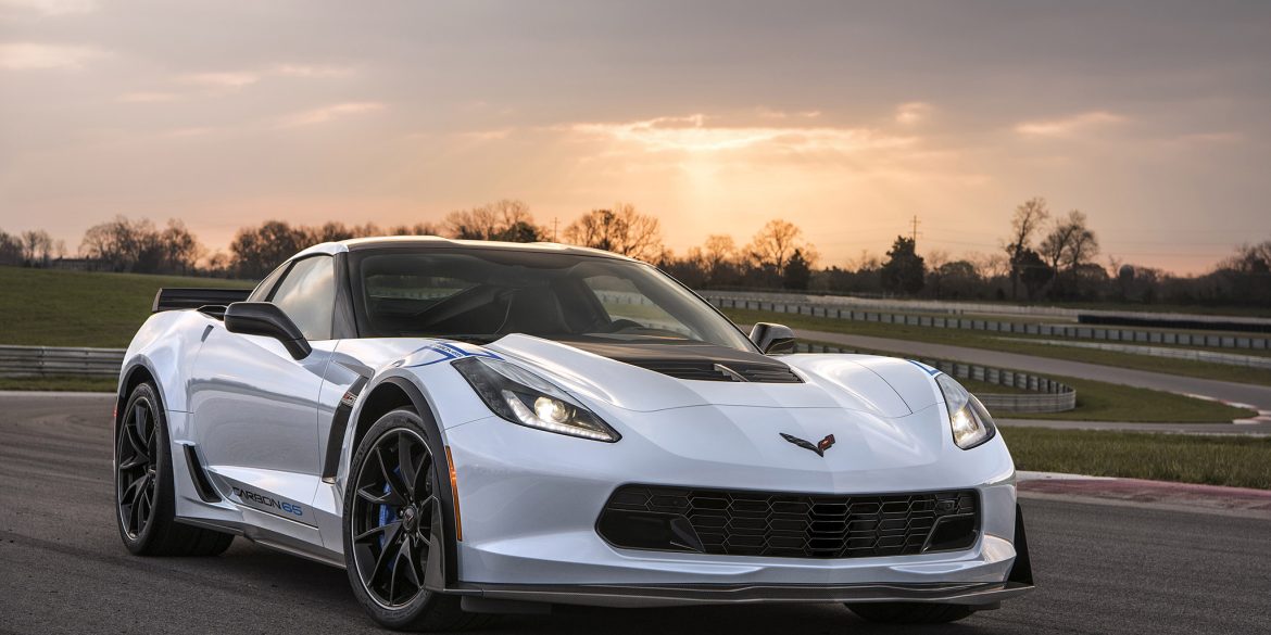 Front view of a 2018 white Chevrolet Corvette C7 Carbon Edition