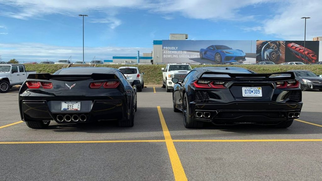 C7 and C8 side by side, rear angle