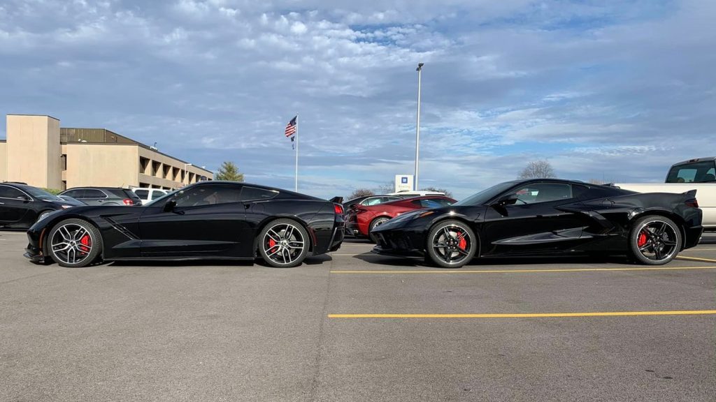 C7 and C8 side by side, side profile nose to tail