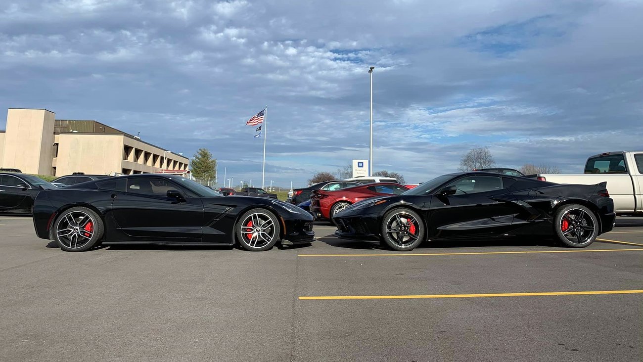 C7 and C8 side by side, nose to nose