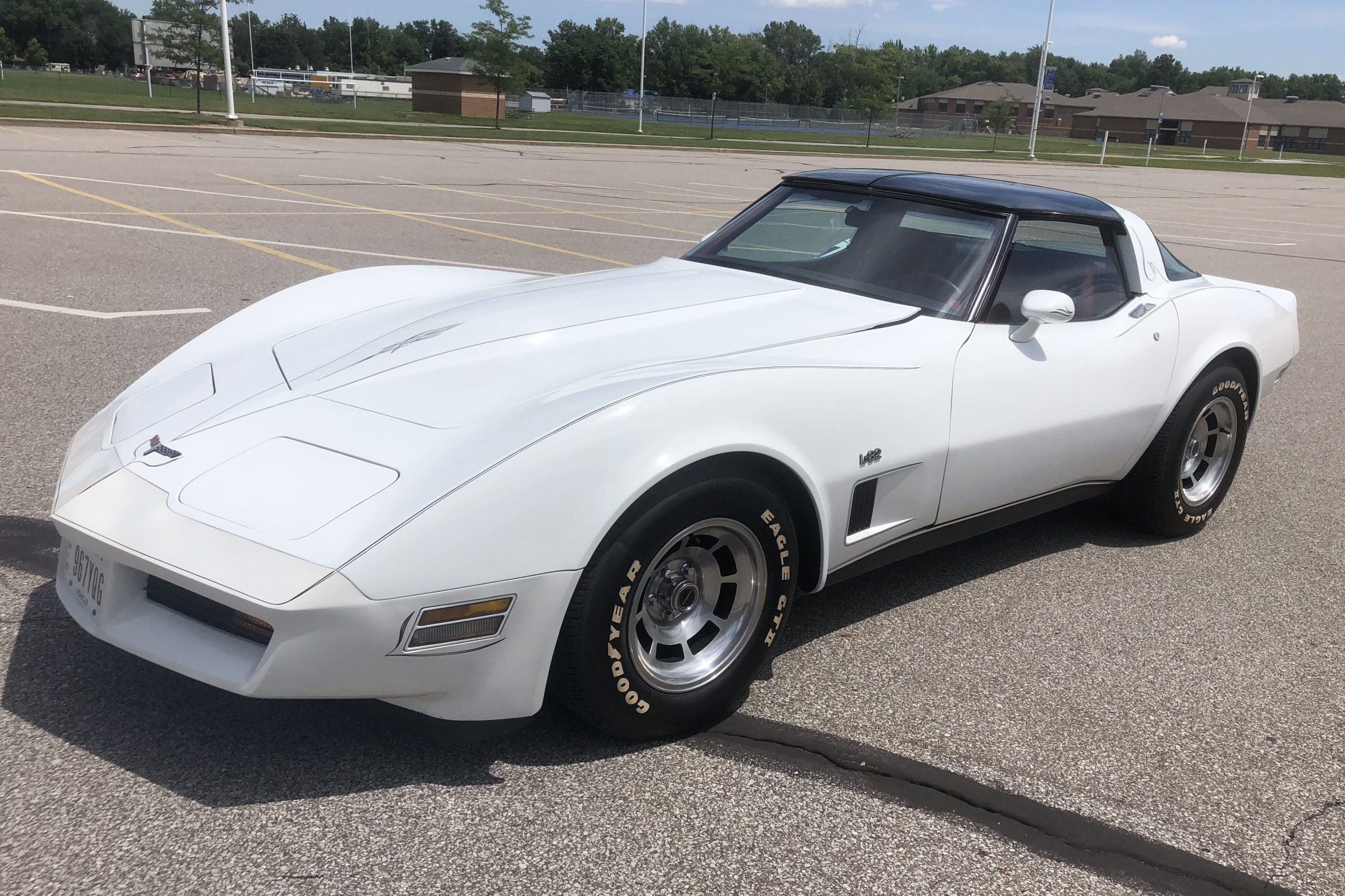 1980 California 305 Corvettes