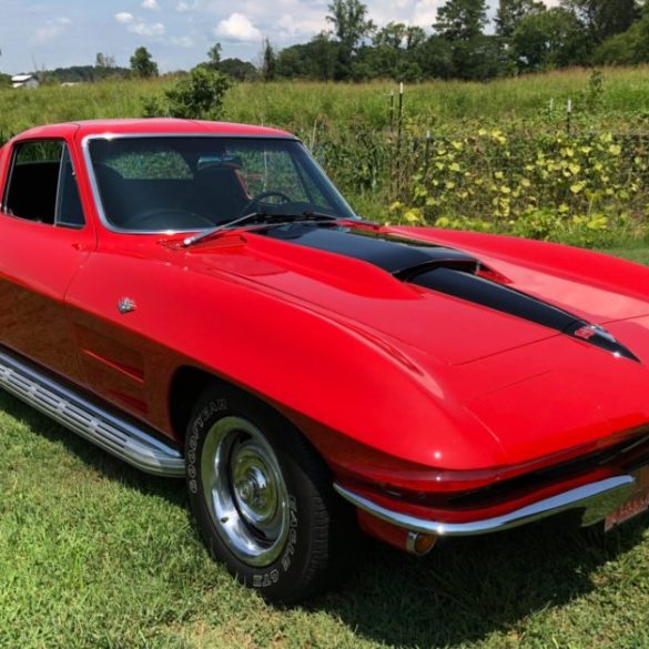 Beautiful 1964 Corvette For Sale at Bringatrailer.com.
