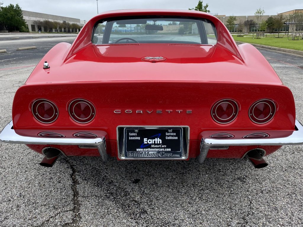 1968 Corvette Coupe.