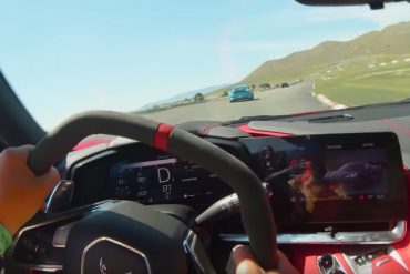 2020 C8 CORVETTE BATTLES PORSCHE GT3 RS ON TRACK