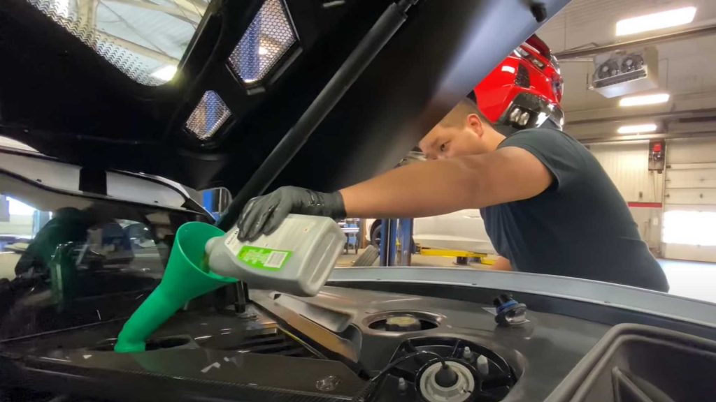 Corvette C8 Oil Change Procedure Video
