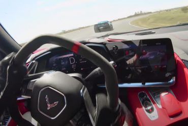 Corvette C8 Battles McLaren On Track [VIDEO]