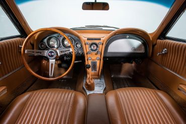 1963 chevrolet corvette interior