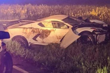 White 2020 Corvette C8 crash