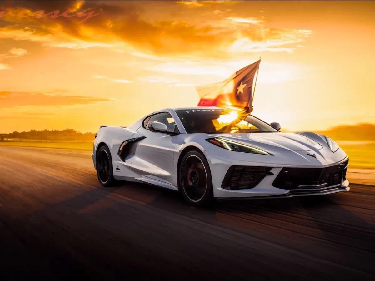 Hennessey Corvette C8 200 MPH run