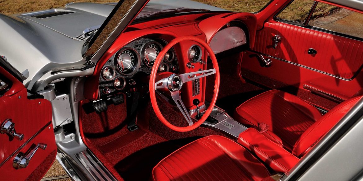 Corvette Steering & Dash