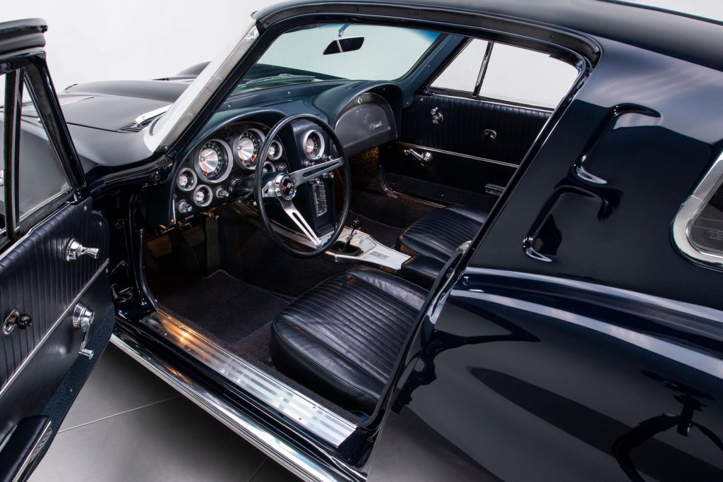 The interior of this 1963 Corvette is absolutely stunning.