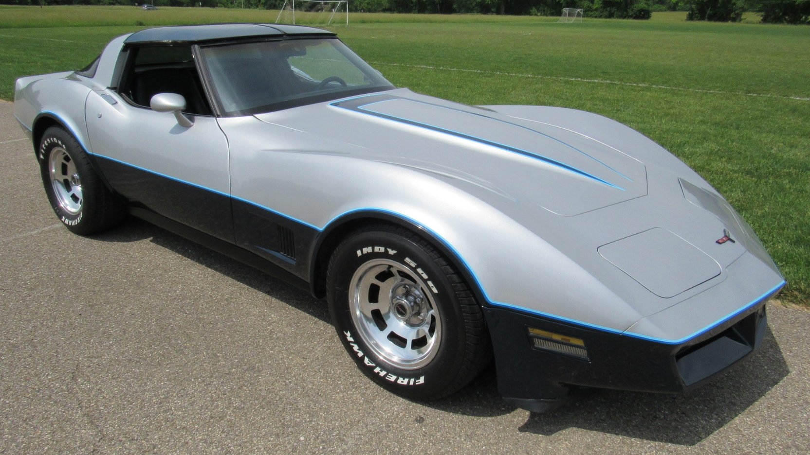 1981 Corvette Wallpapers