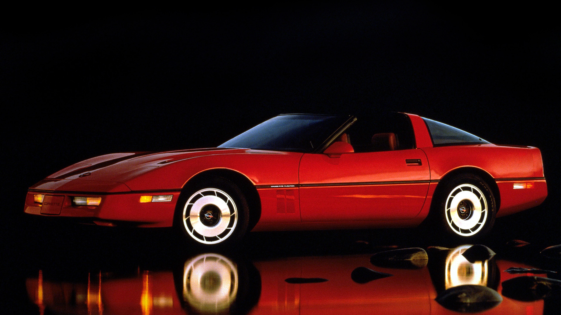 1984 Corvette Wallpapers