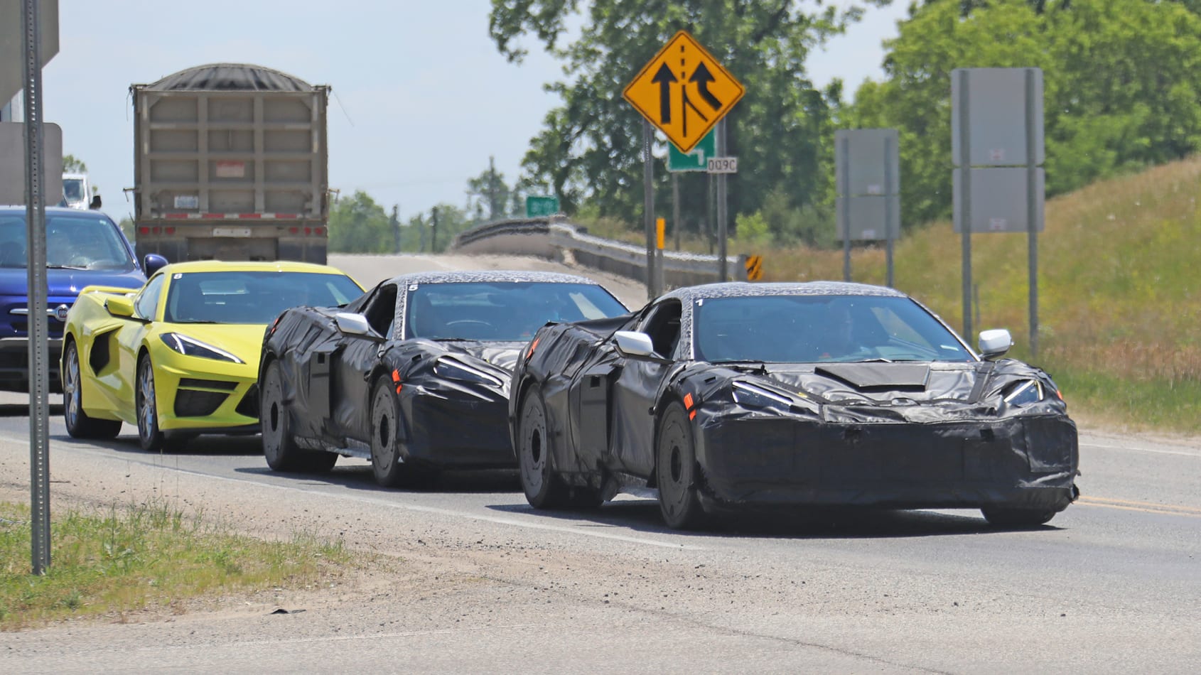 C8 Corvette Z06 spotted testing