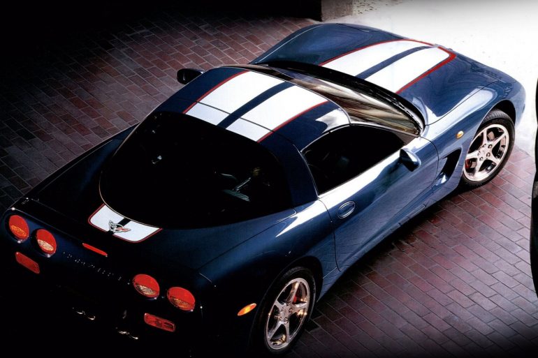 wallpapers/Chevrolet/2004-Chevrolet-Corvette-Z06-V1-1440.jpg