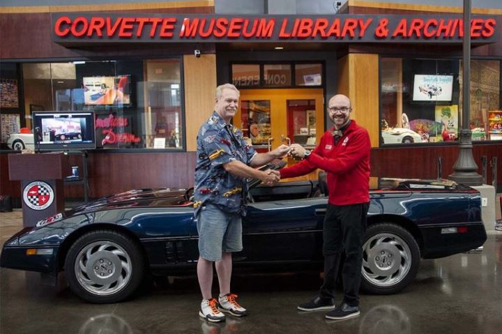 1988 Miss America Corvette C4 convertible donated