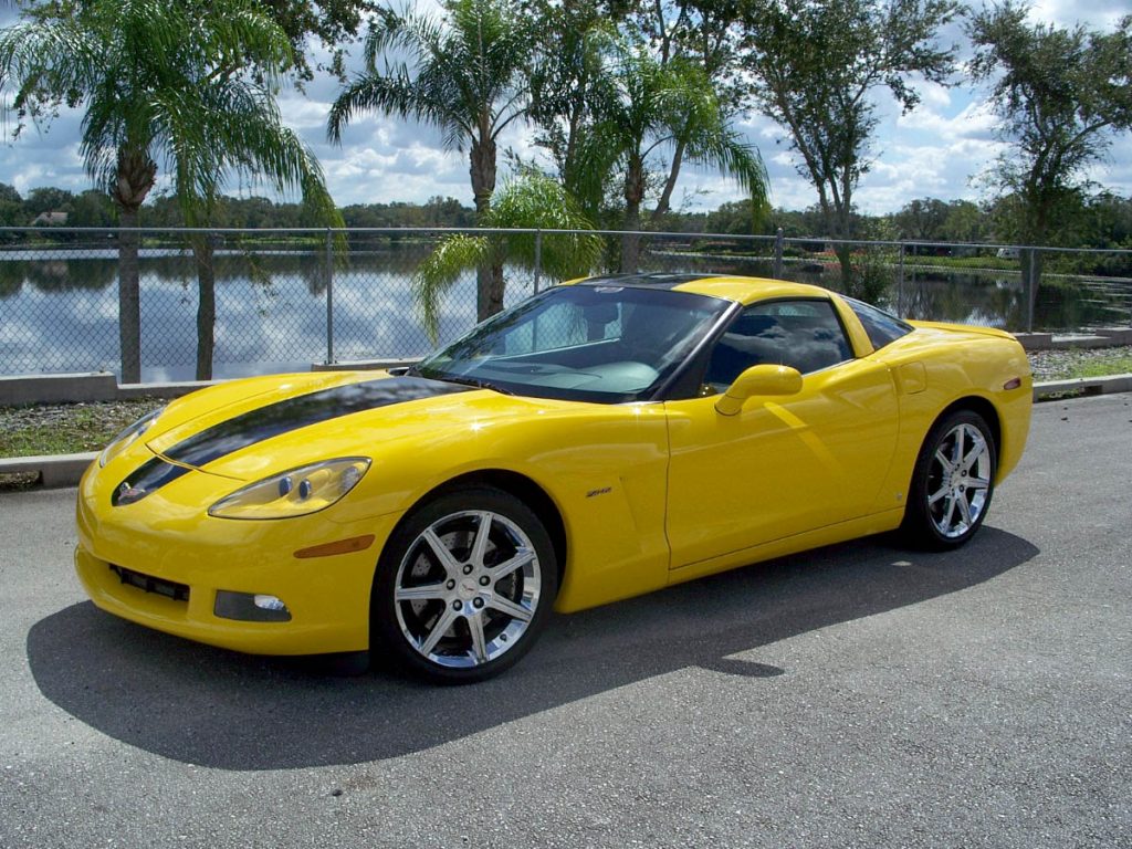 The 2008 Hertz Corvette ZHZ featured Velocity Yellow paint with a black center stripe and special, 7-spoke polished wheels.