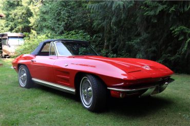 1964 red chevrolet corvette