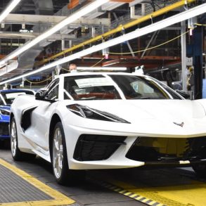 Corvette C8 production line at Bowling Green Factory