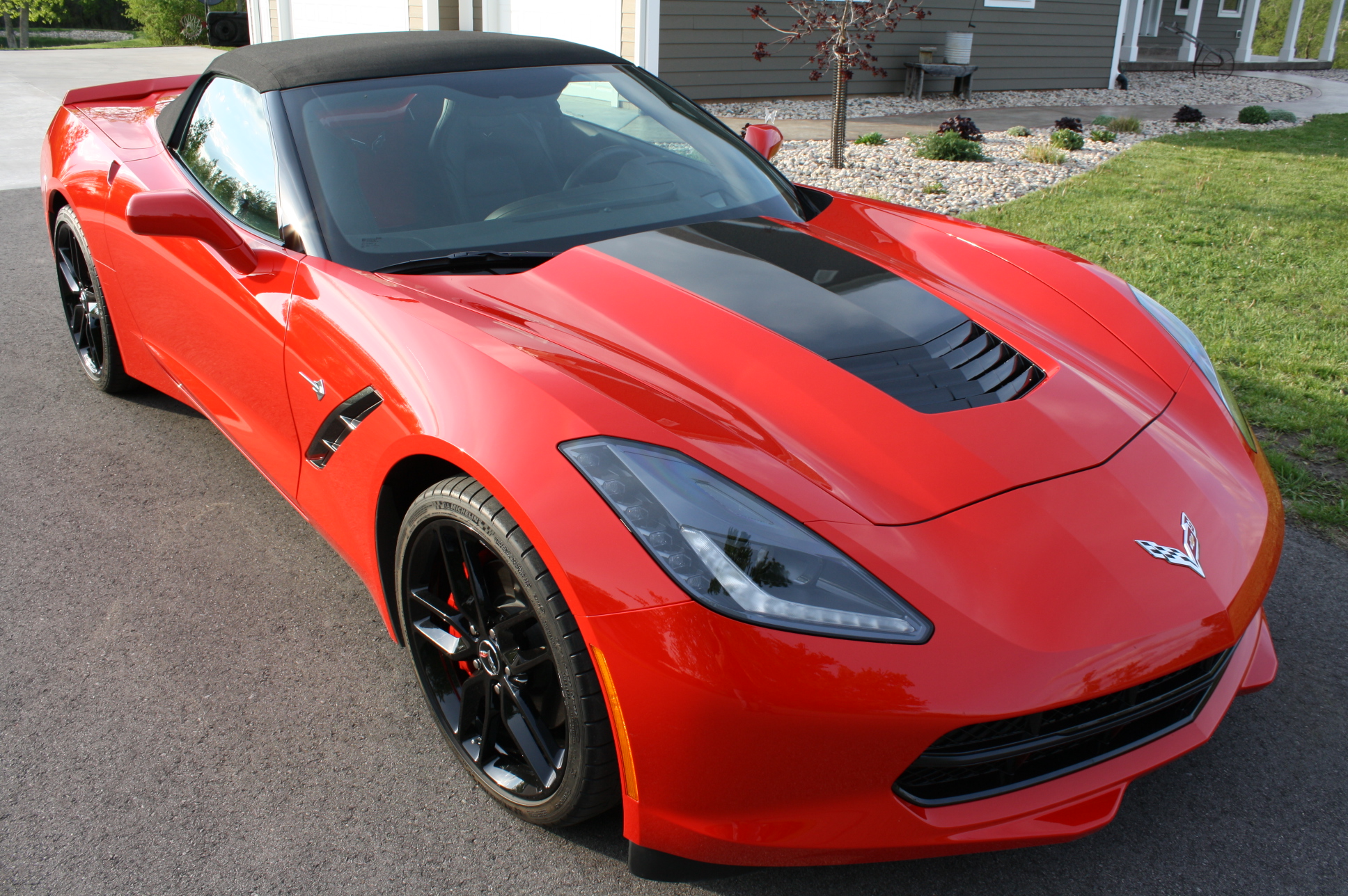 Красный 2015. Chevrolet Corvette красный. Chevrolet Corvette Stingray Red. Шевроле Корвет 2015 красный. Шевроле Корвет красный 2024.