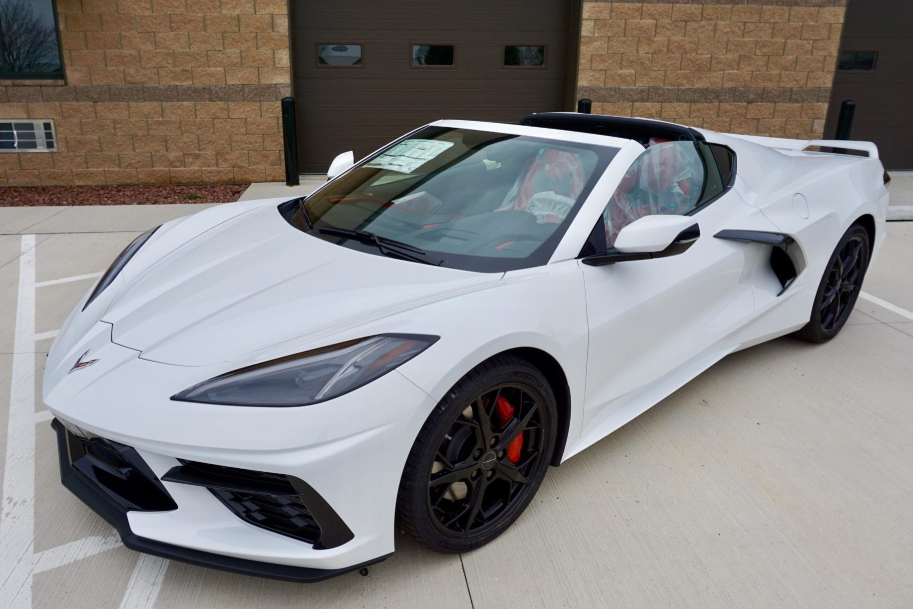 Arctic White 2020 Chevrolet Corvette.