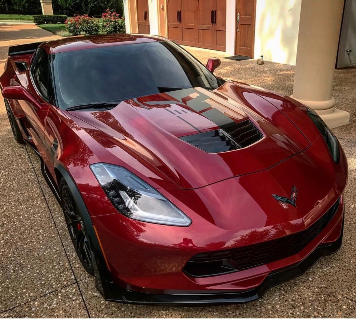 We found some examples of 2018 Corvette in the Long Beach Red color scheme....