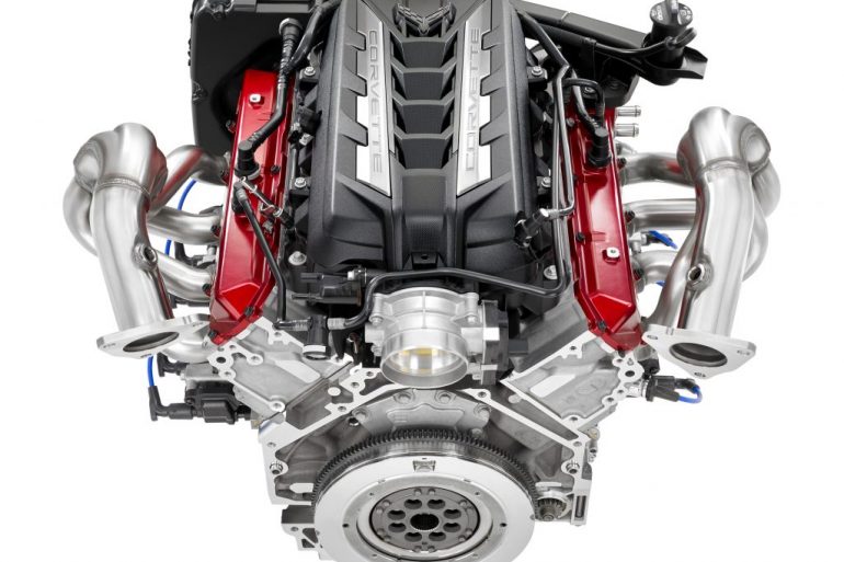 Front view of Chevrolet LT2 engine