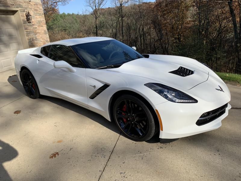 Arctic White 2017 Chevrolet Corvette